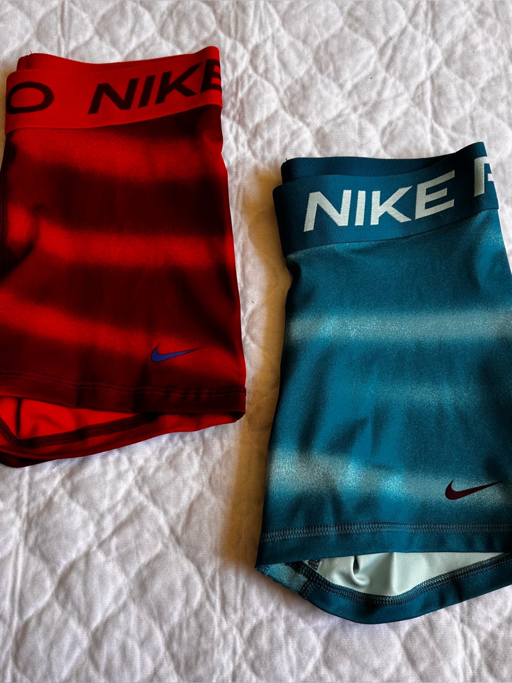 NWT Nike women’s Compression Shorts DUO — Teal and Red SZ:S